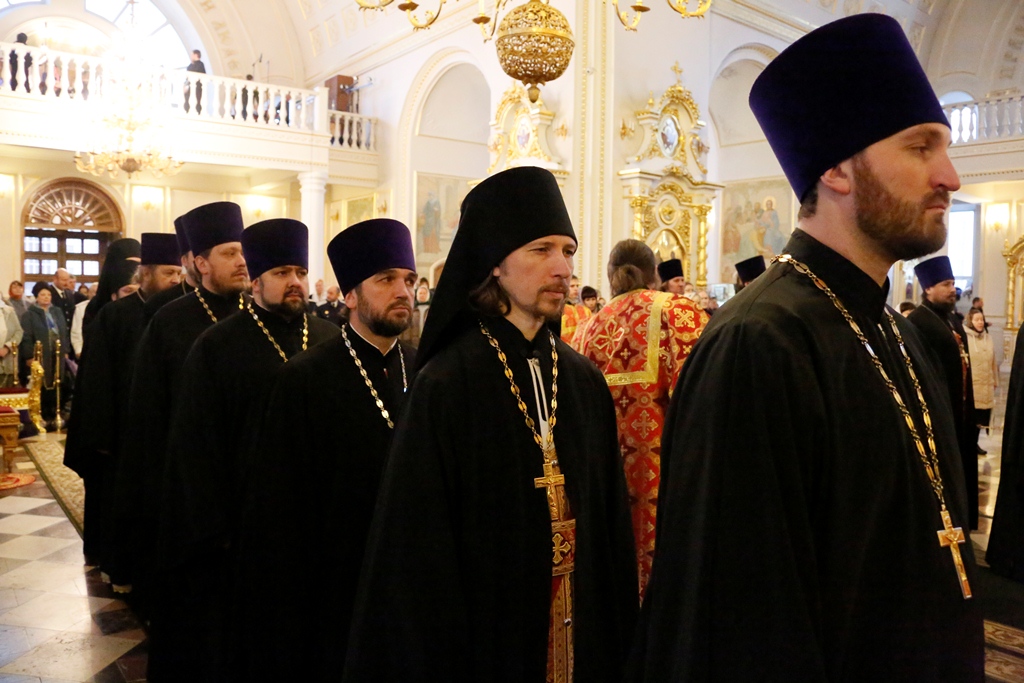 в Свято-Феодоровском кафедральном соборе была совершена Божественная литургия